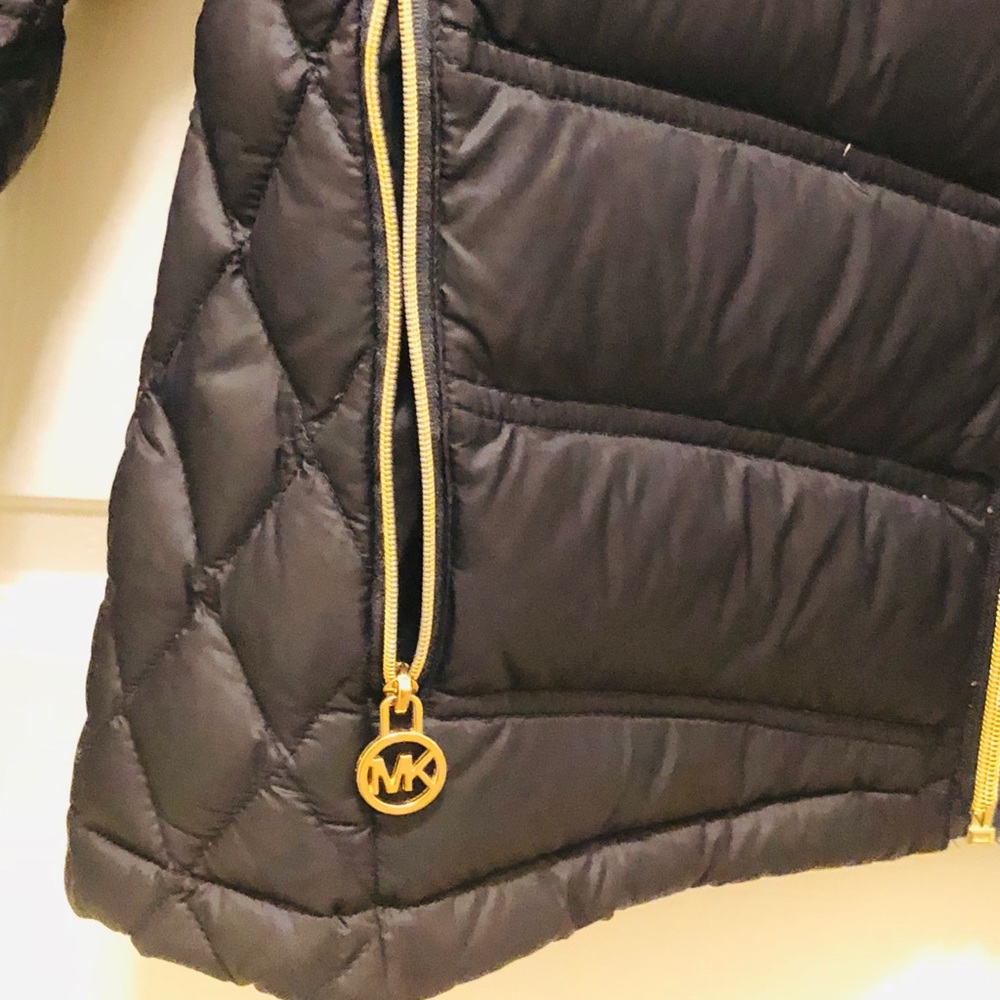 Michael Kors Packable Down Fill Jacket - Picture 3 of 3